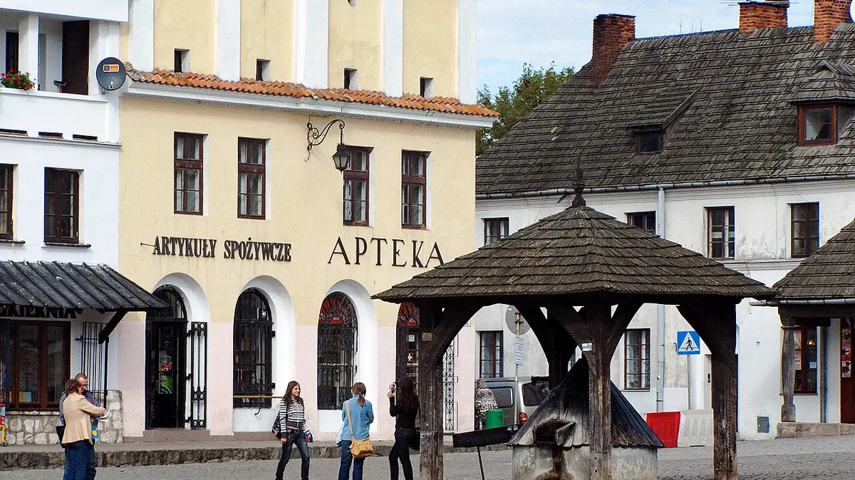 Historic Well (Studnia na Rynku)