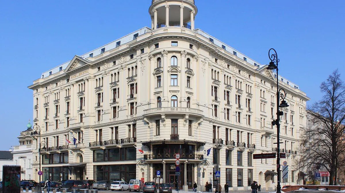 Hotel Bristol