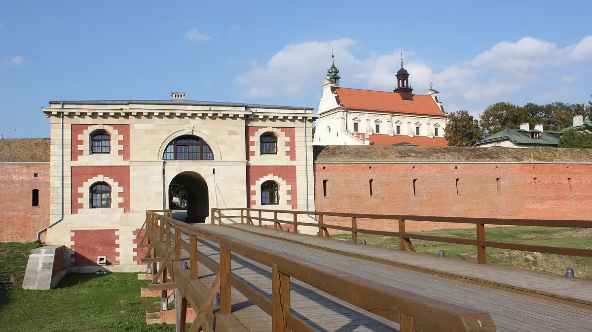 Szczebrzeszyn Gate (Brama Szczebrzeska)