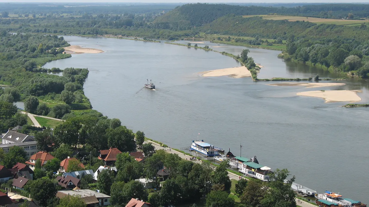 Vistula Boulevard (Riverside Promenade)